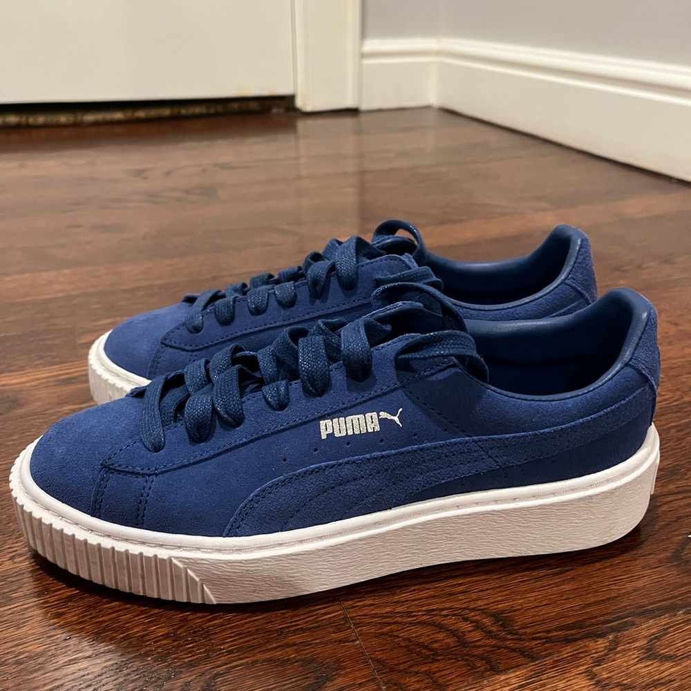Puma Sneakers